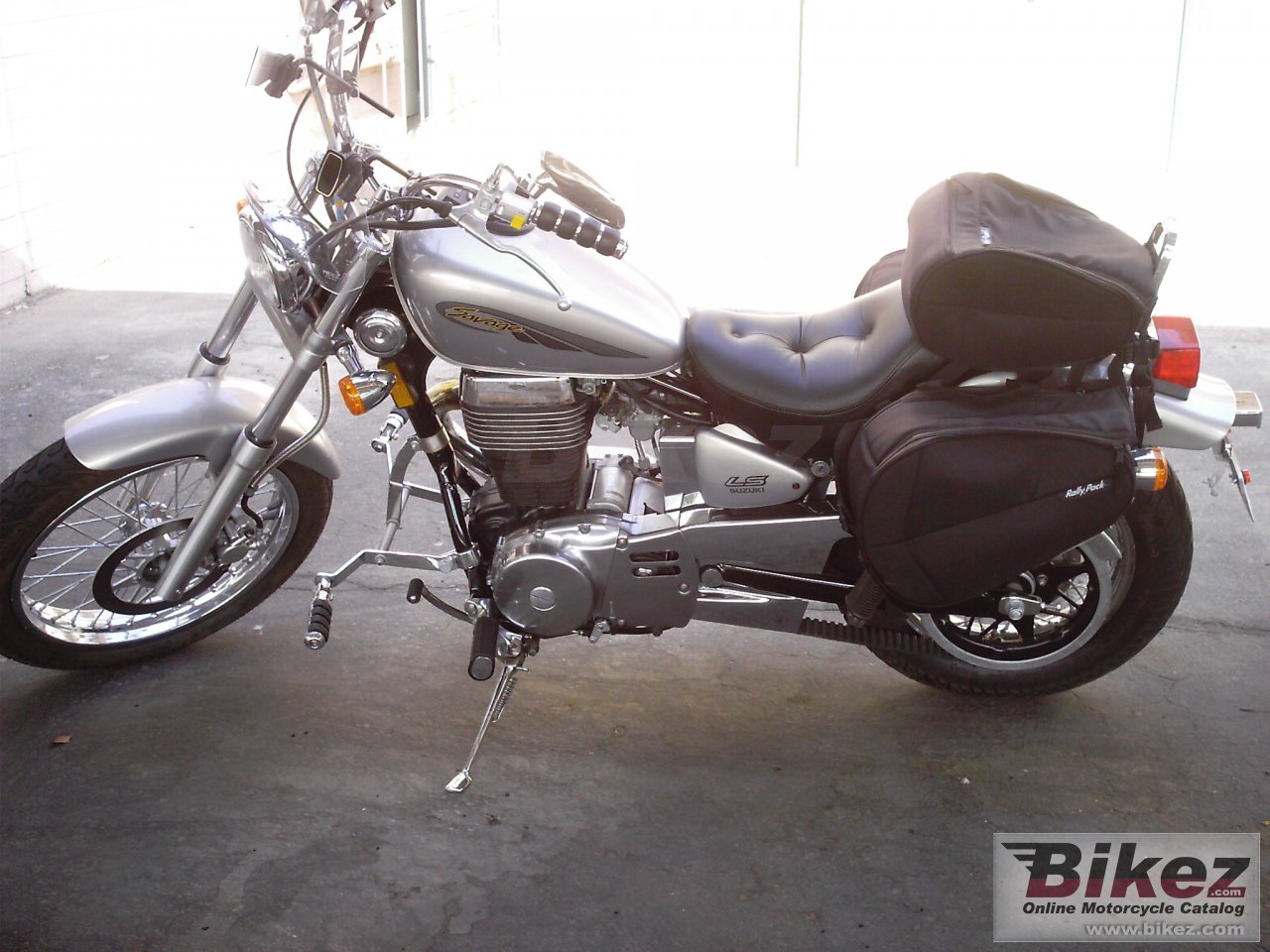 Big nymous user. savage 650 picture and wallpaper from Bikez.com